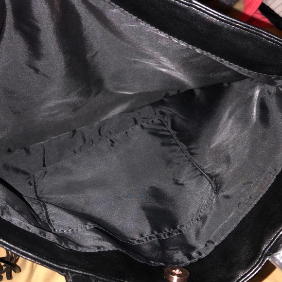 Purse - Picture 3 of 3